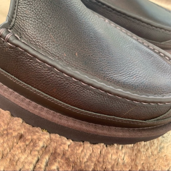 UGG Dex Moc Toe Water Resistant Leather Loafer - Picture 9 of 14